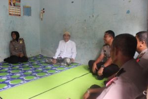 beri bantuan polres aceh barat