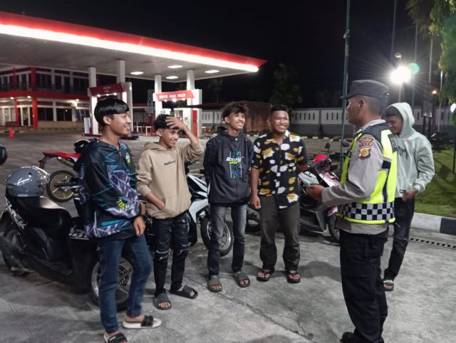 Polsek Meureubo patroli malam hari at 06.08.00