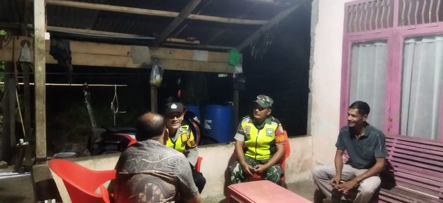 TNI - Polri sambang warga