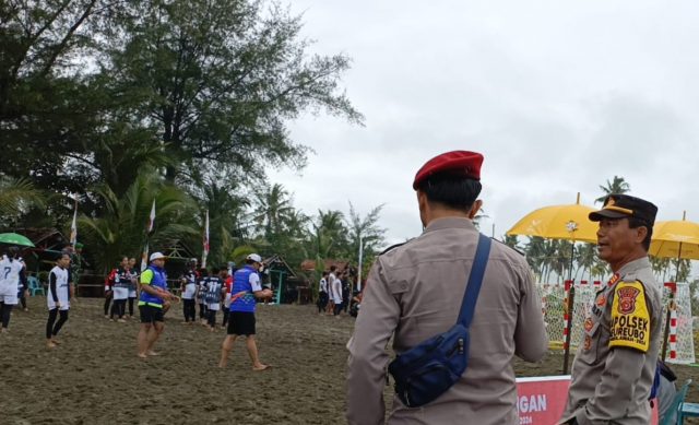Pengamanan Eksebisi Handball Beach PON XXI
