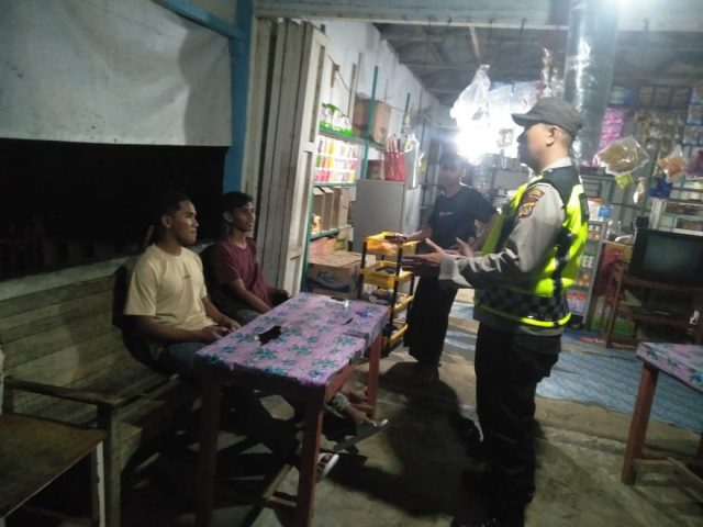 Polsek Sungai Mas Patroli Malam Hari dan Sambang Warga, Amankan Wilayah Jelang Pilkada Serentak 2024