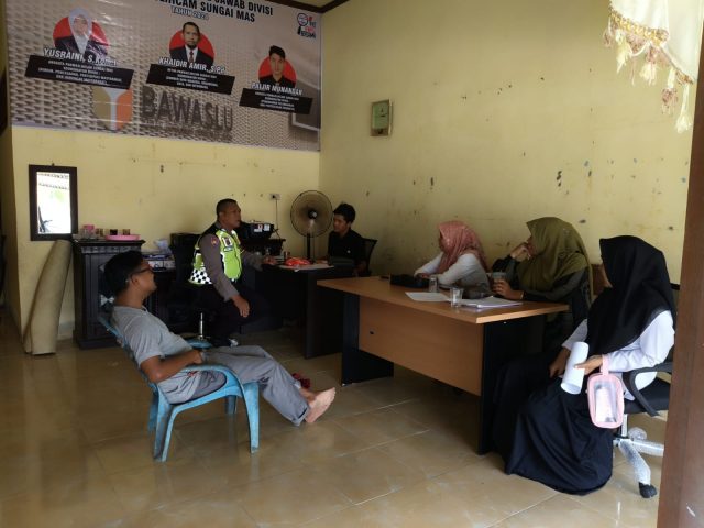 Polsek Sunagi Mas Rutin Laksanakan Patroli ke Kantor Panwascam dan PPK Guna Antisipasi Gangguan Keamanan