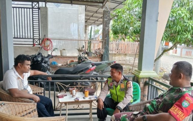 Perkuat Sinergitas TNI - Polri, Polsek Beserta Koramil Sungai Mas Gelar Patroli Gabungan