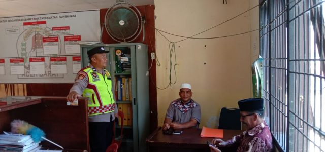 Cooling System Jelang Pilkada, Polsek Sungai Mas Intensifkan Patroli Dialogis