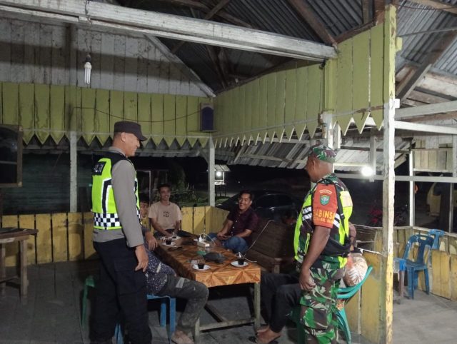 Jaga Kamtibmas Polsek Bubon Intens Laksanakan Patroli Bersama Jelang Pilkada