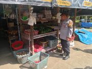 Polsek Samatiga Monitoring Harga Bahan Pokok di Pasar Tradisional Cot Lampise