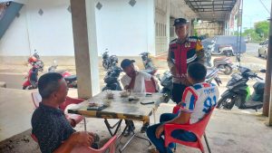 Polsek Meureubo Tingkatkan Harkamtibmas Melalui Patroli Humanis di Tengah Masyarakat