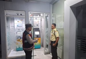 Wujudkan Harkamtibmas Kondusif, Polsek Johan Pahlawan Gelar Patroli Preventif