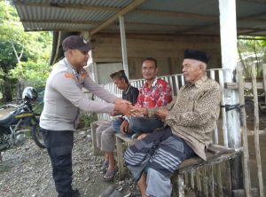 Melalui Pendekatan Dialogis, Polsek Woyla Timur Dorong Kesadaran Hukum dan Kepedulian Lingkungan