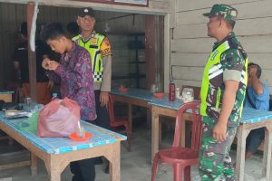 Sinergitas TNI-Polri, Patroli Gabungan KRYD Saat Iduladha di Arongan Lambalek Jaga Situasi Tetap Kondusif