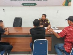 Komitmen Penegakan Hukum, Polsek Kaway XVI Serahkan Dua Tersangka Kasus Pengeroyokan ke JPU Tahap II