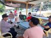 Sambangi Warga di Warung Kopi, TNI-Polri Sampaikan Imbauan Kamtibmas