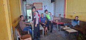 Melalui Patroli Harkamtibmas, Polsek Bubon Tingkatkan Kehadiran Polri dan Pastikan Keamanan Masyarakat Tetap Terjaga