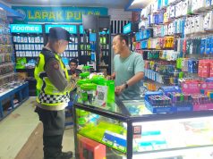 Patroli Malam, Polsek Woyla Barat Perkuat Harkamtibmas dan Jalin Kedekatan dengan Masyarakat