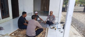 Kapolsek Woyla Duduk Bersama Warga, Perkuat Sinergi Jaga Kamtibmas di Gampong Jawi