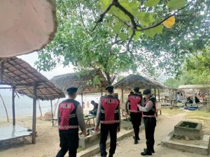 Libur Akhir Pekan, Sat Samapta Polres Aceh Barat Intensifkan Patroli Presisi di Kawasan Wisata dan Jalur Strategis