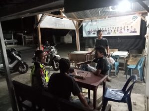 Tingkatkan  Komunikasi dan Serap Informasi dari Warga, Polsek Woyla Intensifkan Patroli KRYD pada Malam Hari