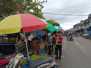 Polisi Hadir Menyapa Warga, Sat Samapta Polres Aceh Barat Sisir Titik Rawan Demi Kamtibmas Kondusif