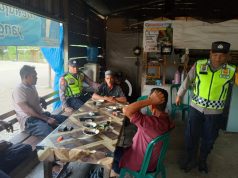 Sambangi Warga di Warung Kopi, Polsek Woyla Barat Perkuat Sinergi Jaga Kamtibmas Tetap Kondusif