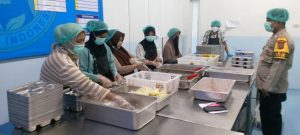 Kawal Standar Keamanan Pangan, Polsek Woyla Timur Pastikan Dapur SPPG Siap Layani Program Makan Bergizi Gratis