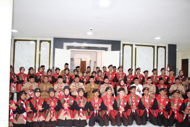 Pengukuhan dan Pelepasan Kontingen Jambore Nasional XII Kwarcab Aceh Barat, Senin (03/08/2026). Dok. Polres Aceh Barat.