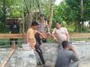 Polsek Woyla Barat Sambangi Warga Peulekung, Perkuat Kemitraan Jaga Kamtibmas