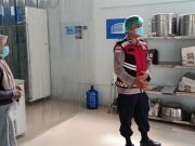 Polisi Sambangi Dapur MBG di Johan Pahlawan, Kebersihan Jadi Perhatian