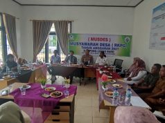Kapolsek Woyla Barat Kawal Musrenbangdes Lueng Baro, Dorong Pencegahan Stunting dan Karhutla