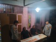 Malam Hari di Tutut, Polsek Sungai Mas Sambangi Warga dan Jaga Kamtibmas