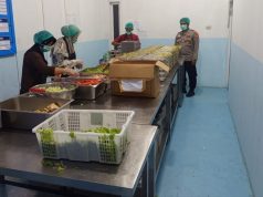 Pastikan MBG Aman Dikonsumsi, Polsek Woyla Timur Cek Dapur SPPG hingga Proses Distribusi