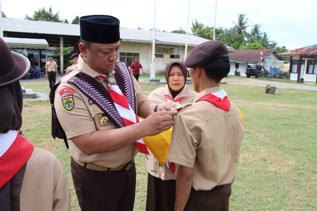 Kapolres Aceh Barat AKBP Agus Sulistianto membuka Persami Training Center Saka Bhayangkara di Bumi Perkemahan Paya Peunaga, Sabtu (12/9/2026). Dok.Polres Aceh Barat