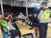 Polisi Sambangi Warga Layung, Suasana Malam di Bubon Tetap Kondusif
