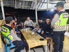 Polisi Sambangi Warga Layung, Suasana Malam di Bubon Tetap Kondusif