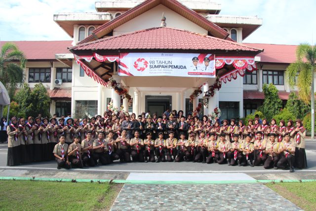 Kapolres Aceh Barat AKBP Agus Sulistianto, S.H., S.I.K., menghadiri upacara peringatan Hari Sumpah Pemuda ke-98 di halaman Kantor Bupati Aceh Barat. Rabu (28/10/2026) Dok. Polres Aceh Barat