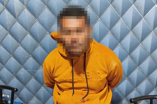Keterangan Foto: Satresnarkoba Polres Aceh Barat saat mengamankan barang bukti narkotika jenis sabu dalam pengungkapan kasus di Kecamatan Meureubo, Jumat, 2 Oktober 2026. Dok. Polres Aceh Barat