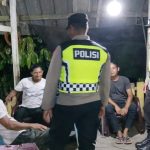 Perkuat Kedekatan dengan Warga, Polisi Bubon Sambangi Warung Kopi di Layung