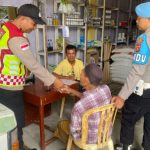 Sambangi Warga Layung, Polsek Bubon Perkuat Kamtibmas melalui Patroli Dialogis