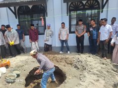 Perkuat Sinergi dengan Masyarakat, Kapolsek Samatiga Hadiri Peletakan Batu Pertama Masjid An-Nazar